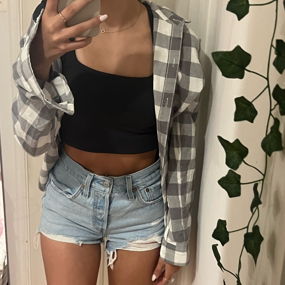 gray and white plaid flannel